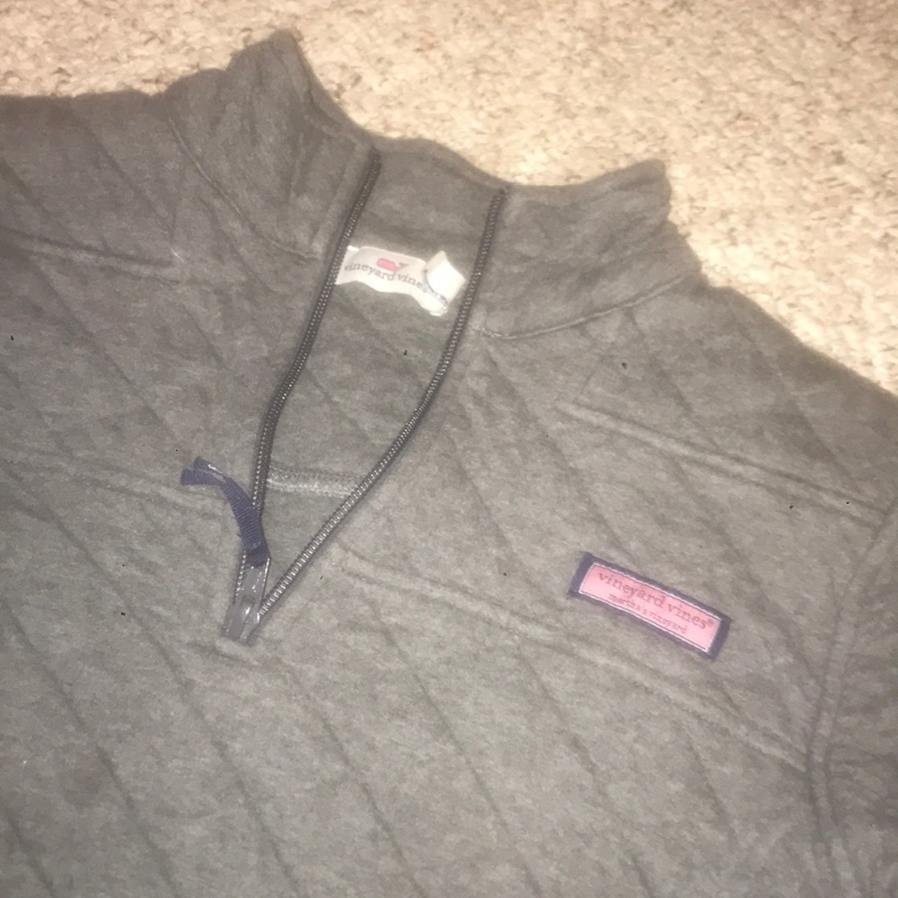 Vineyard Vines Pullover - image 4